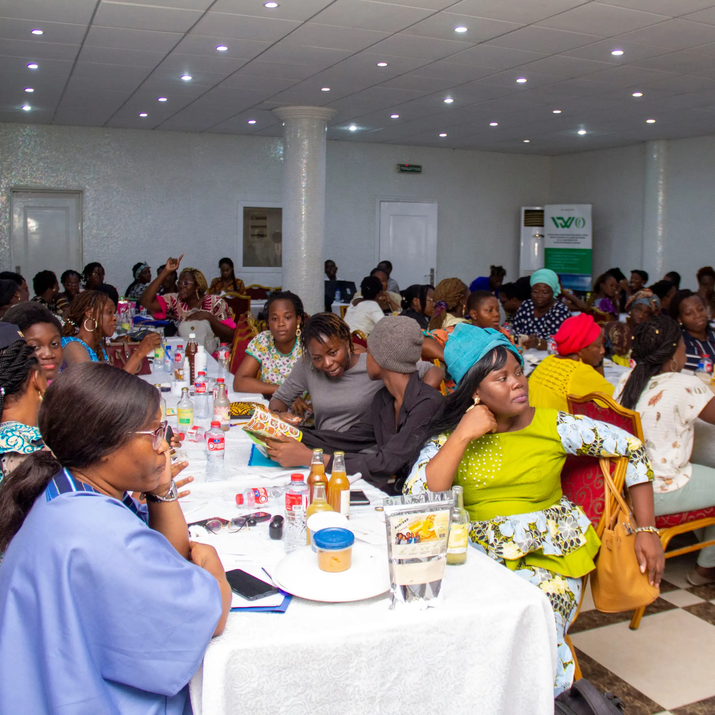 Femmes entrepreneures Business Growth — Women EdTech